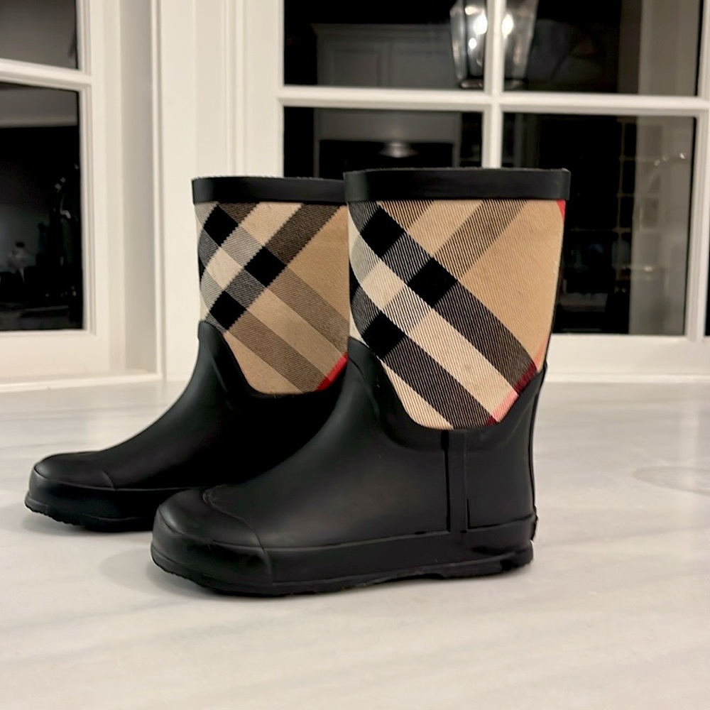 Burberry Vintage Ranmoor Classic Check Rain Boots - Size 27/ US 10